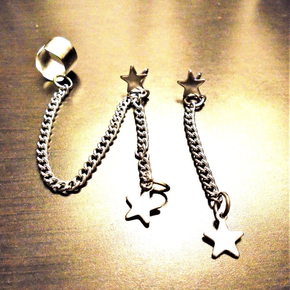 Mismatched set Ear cuff with stars with long chain and star stud W star dangle - Picture 1 of 3